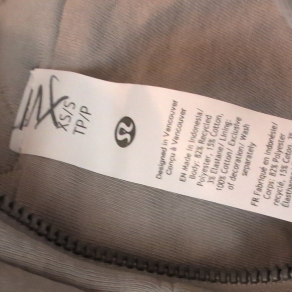 Lululemon Scuba Oversized Quilted Half Zip - Picture 5 of 5